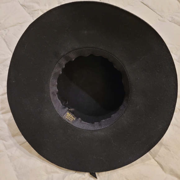 100% Wool Hat - Picture 3 of 4